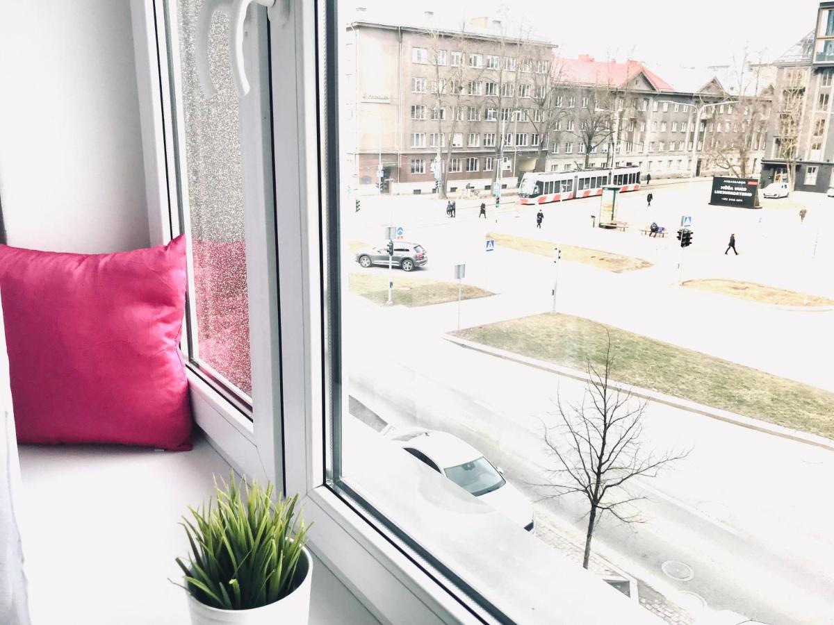 Cozy Central Apartment Tallinn Luaran gambar